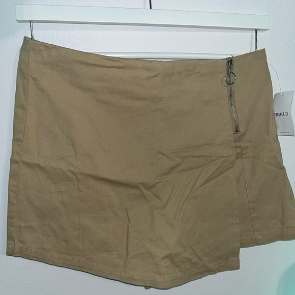 Tan or brown Skirt with short, comfortable, cute fresh and clean fabric - Picture 2 of 11